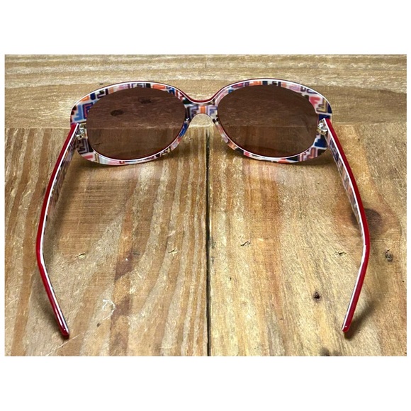 Fendi Red Oval Sunglasses with Monogram Sunglasses Case FS5085 615 135. - Picture 9 of 16